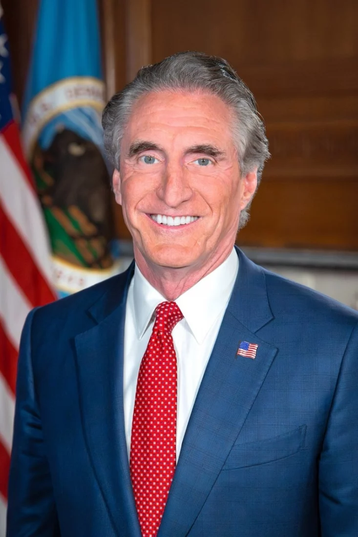 Headshot or formal portrait of Doug Burgum