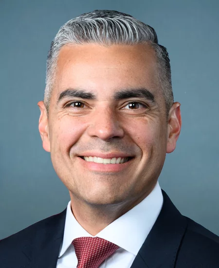 Congressional portrait of Ciscomani, Juan