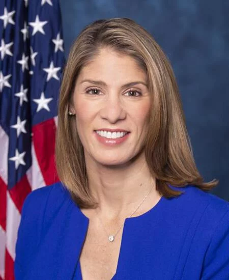 Congressional portrait of Trahan, Lori